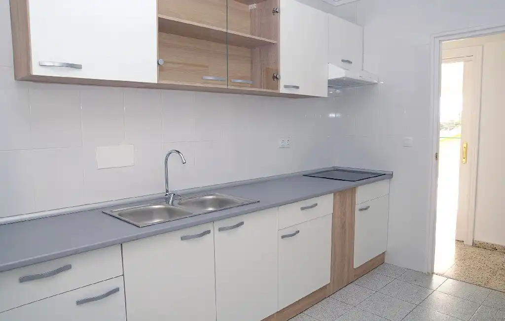 Cuina de Pis en venda en Cartagena amb Balcó