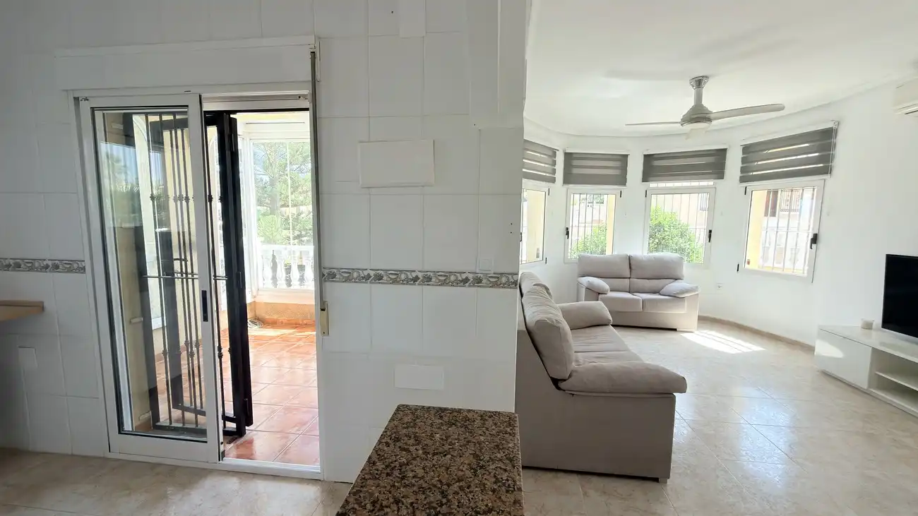 Casa amb piscina en venda a San Miguel de Salinas, imagen 17