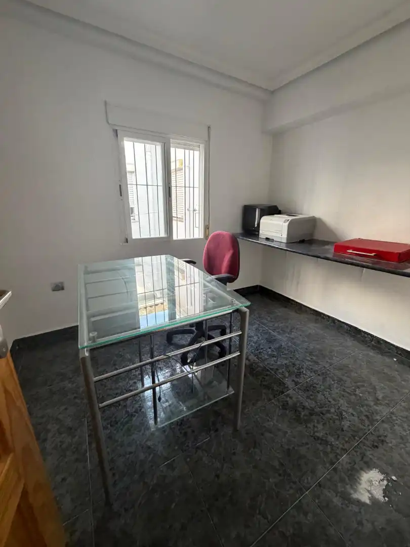 Flat for sale in Jaén  with Air Conditioner, Furnished and Balcony