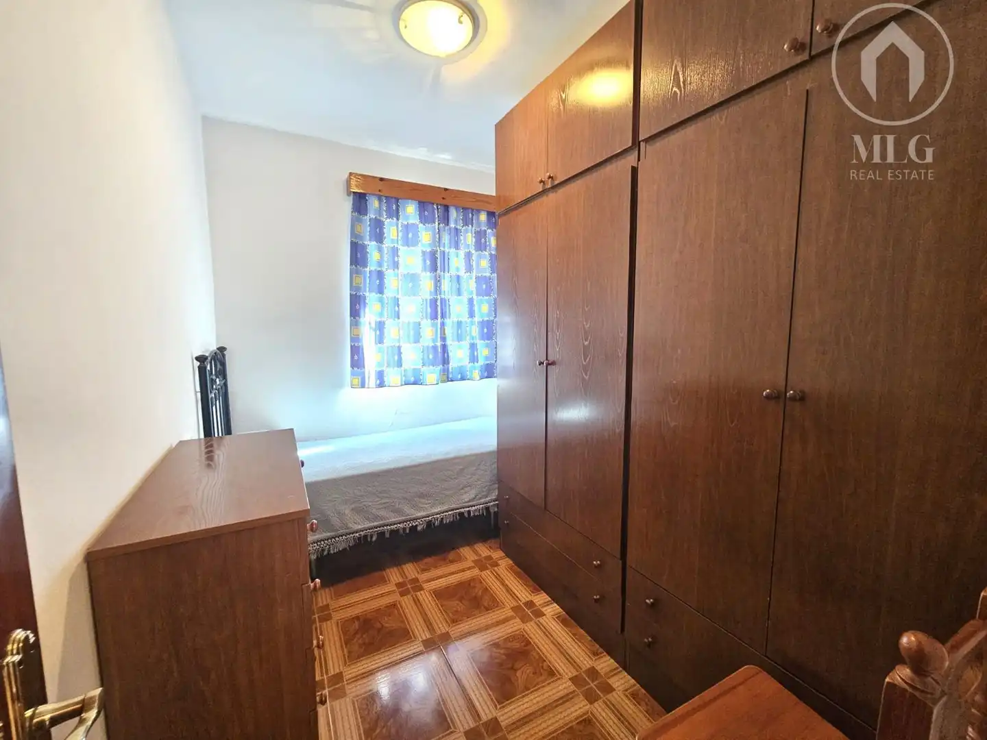 Bedroom of Flat for sale in Mollina  with Furnished