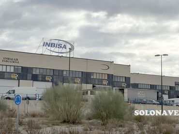 Nau industrial en venda a Calle de la Retama