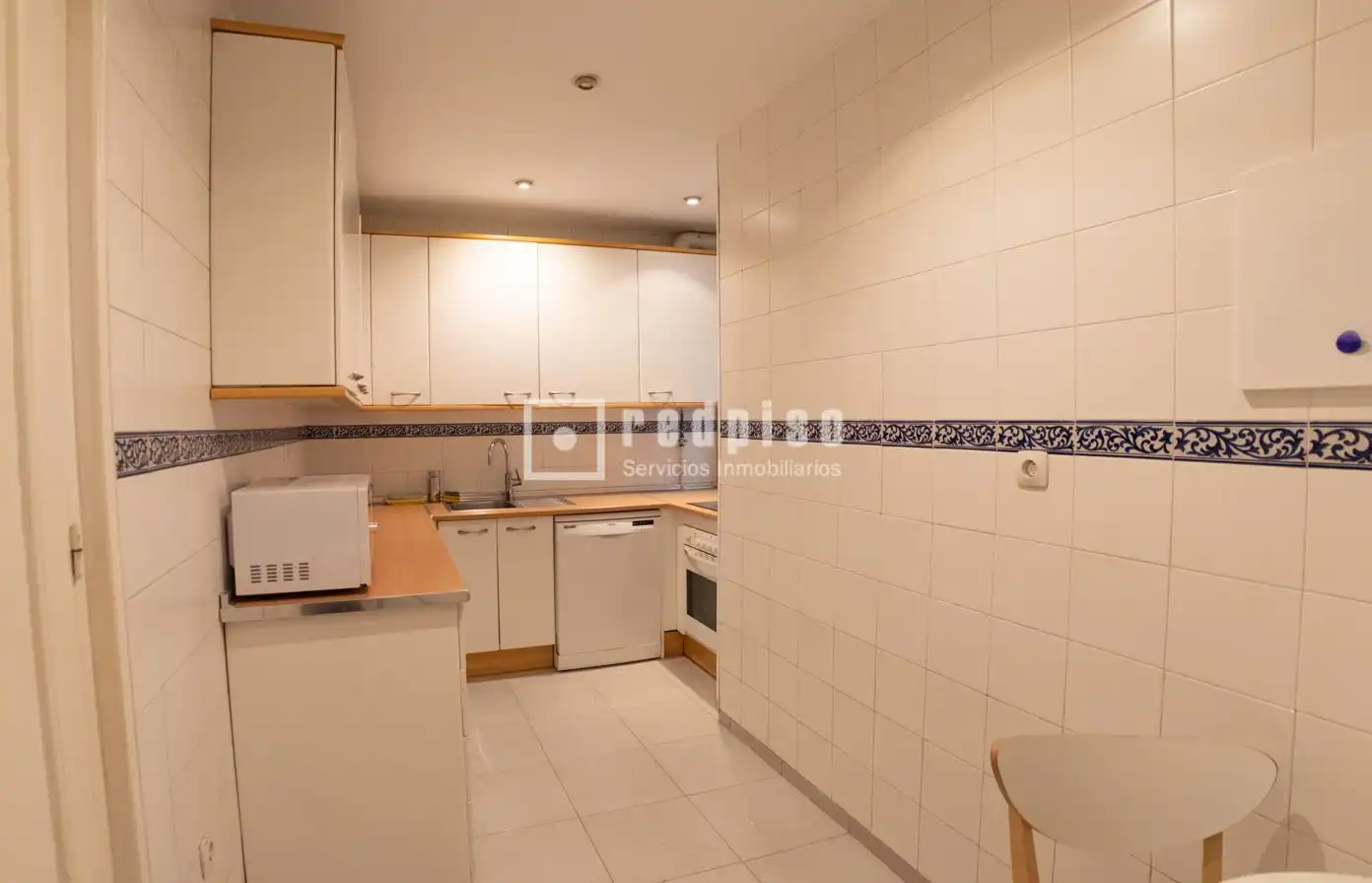 Cocina de Piso en venta en Madrid con Calefacción y Amueblado