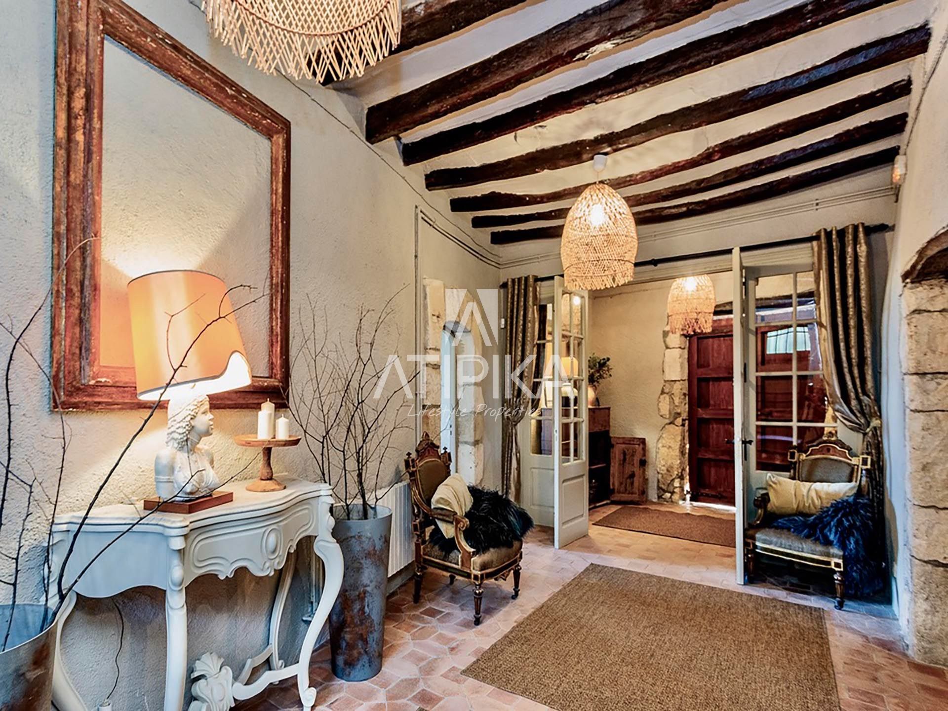 Country house for sale