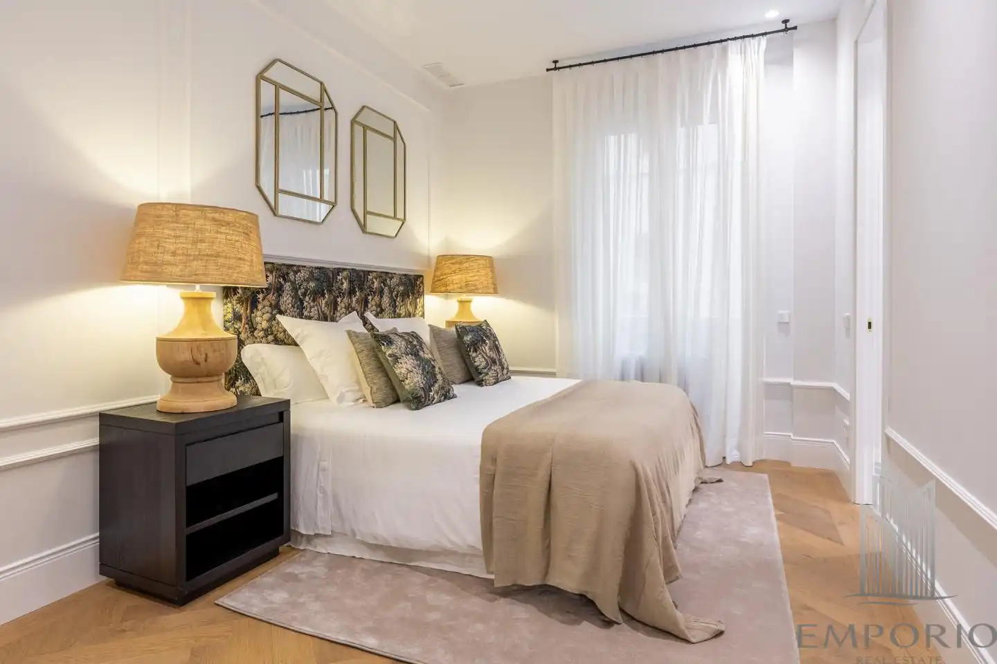 Schlafzimmer von Wohnung zum Verkauf in Madrid mit Klimaanlage, Heizung und Terrasse