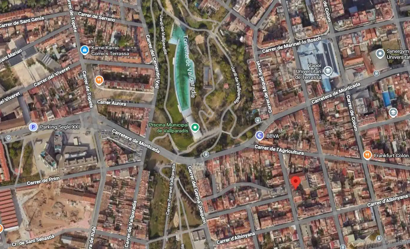 Vista exterior de Planta baja en venta en Terrassa con Aire acondicionado, Calefacción y Terraza