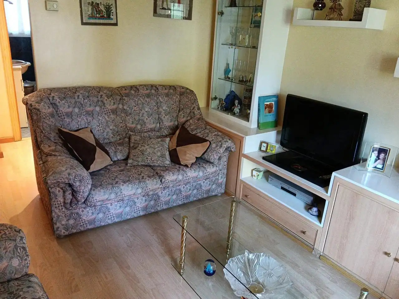 Living room of Flat for sale in Madrid  with Terrace and Furnished