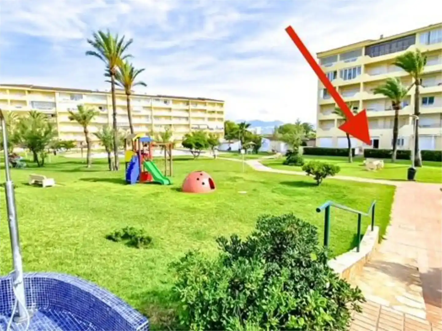 Exterior view of Flat for rent in Las Marinas / Les Marines