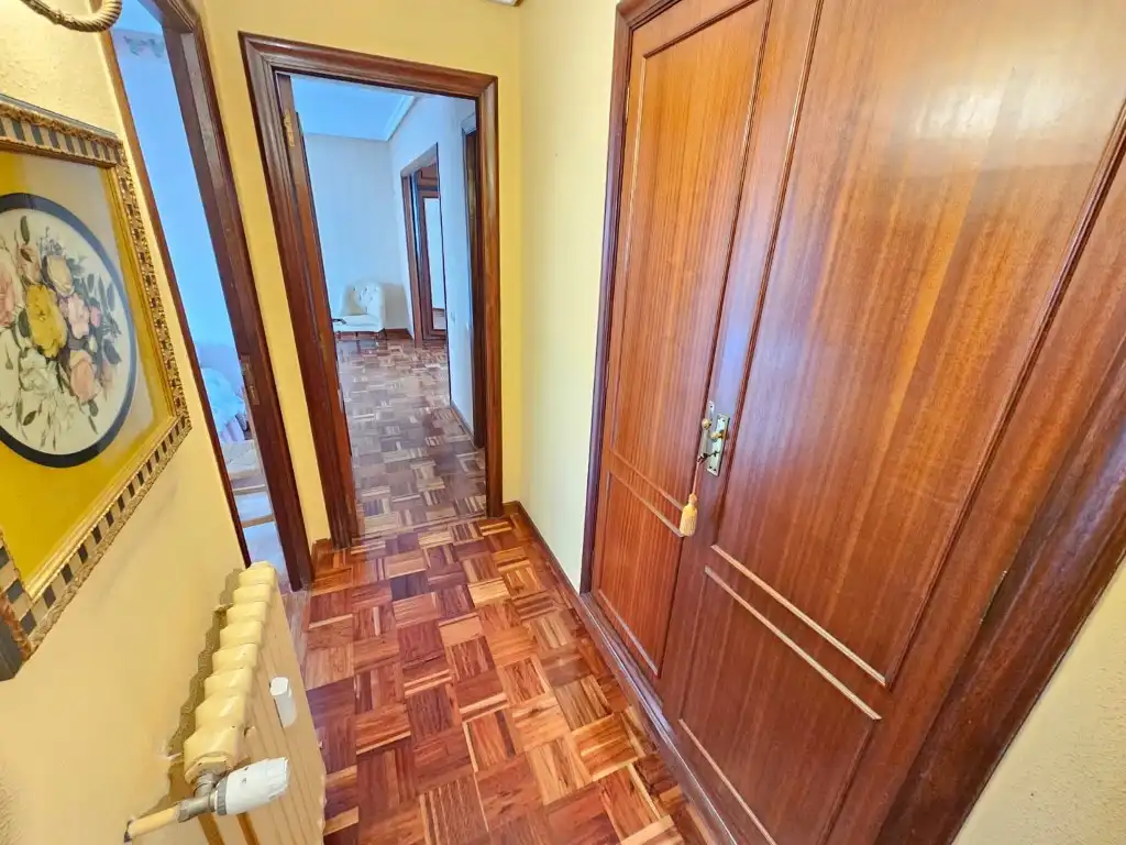 Piso en venta en Avilés