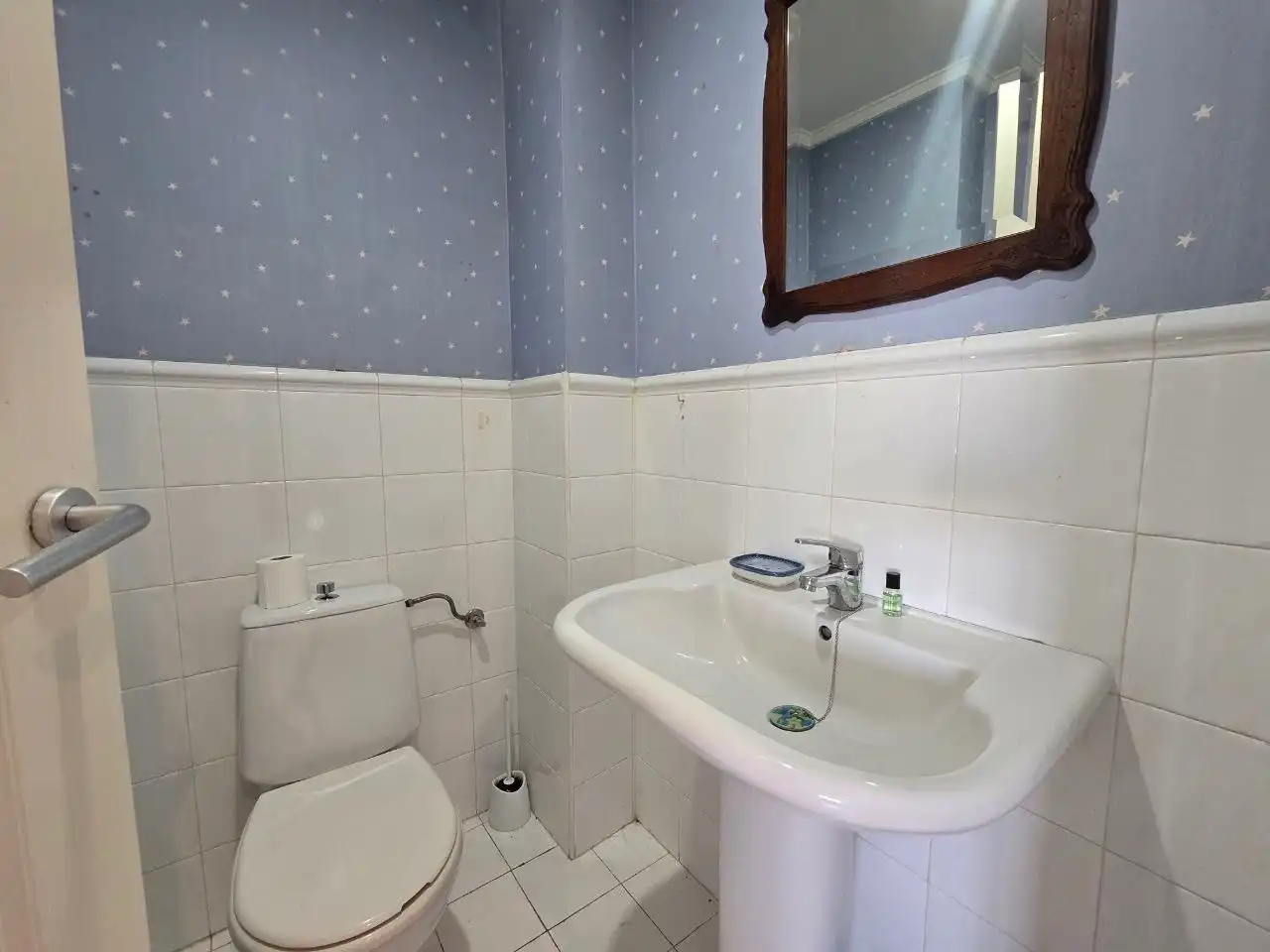 Baño de Dúplex en venta en Villamediana de Iregua con Calefacción, Terraza y Piscina comunitaria