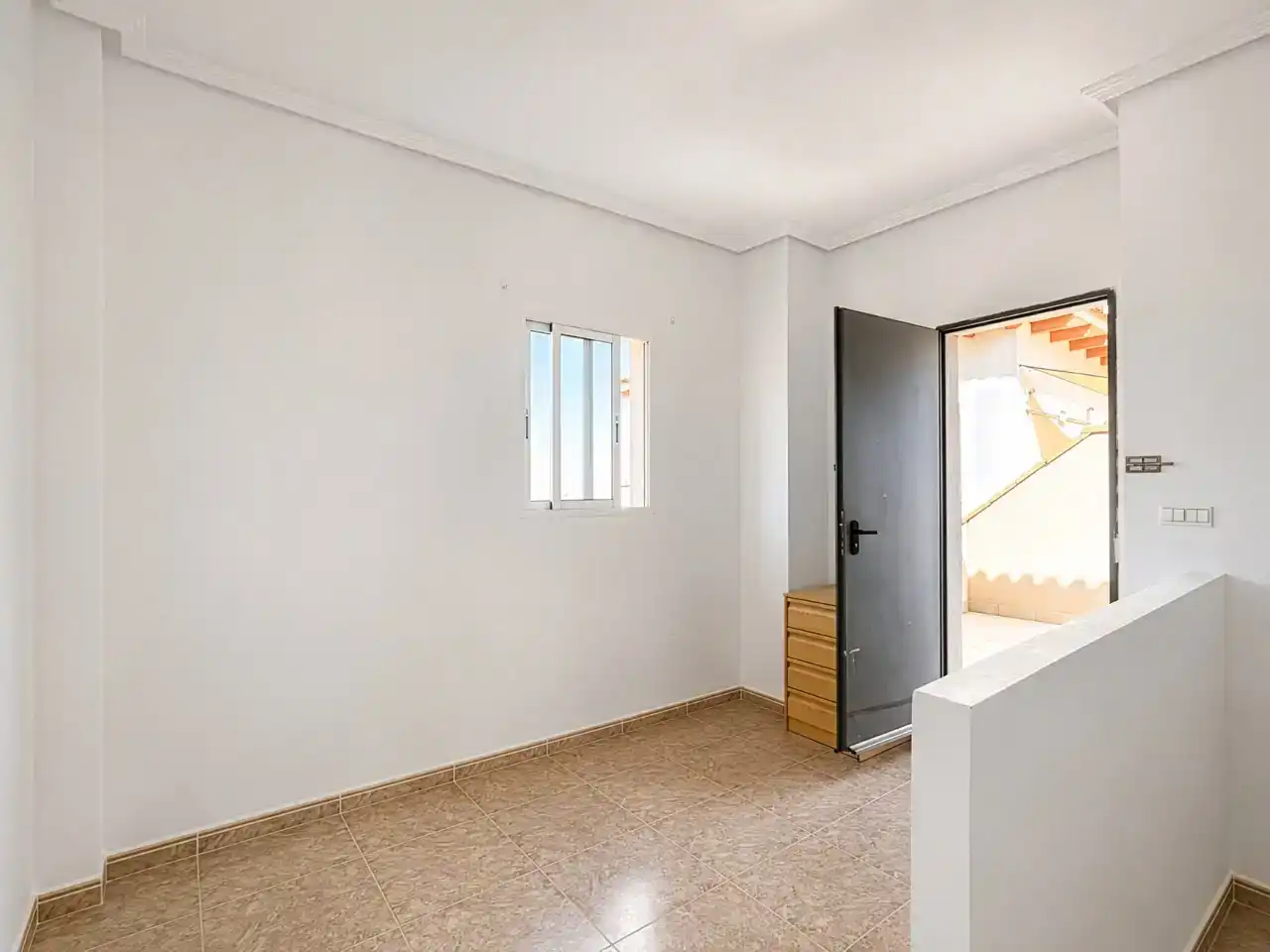 Habitación de Piso en venta en Orihuela con Aire acondicionado, Piscina y Balcón