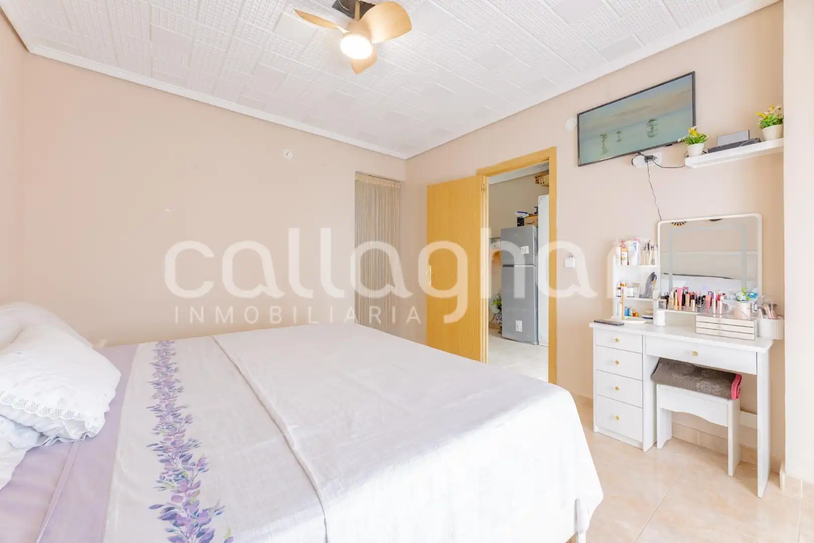 Bedroom of Flat for sale in Silla  with Air Conditioner, Terrace and Furnished