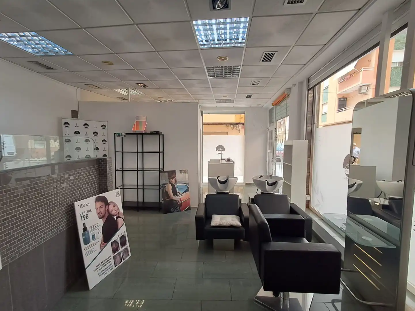 Local de alquiler en Zaragoza con Aire acondicionado