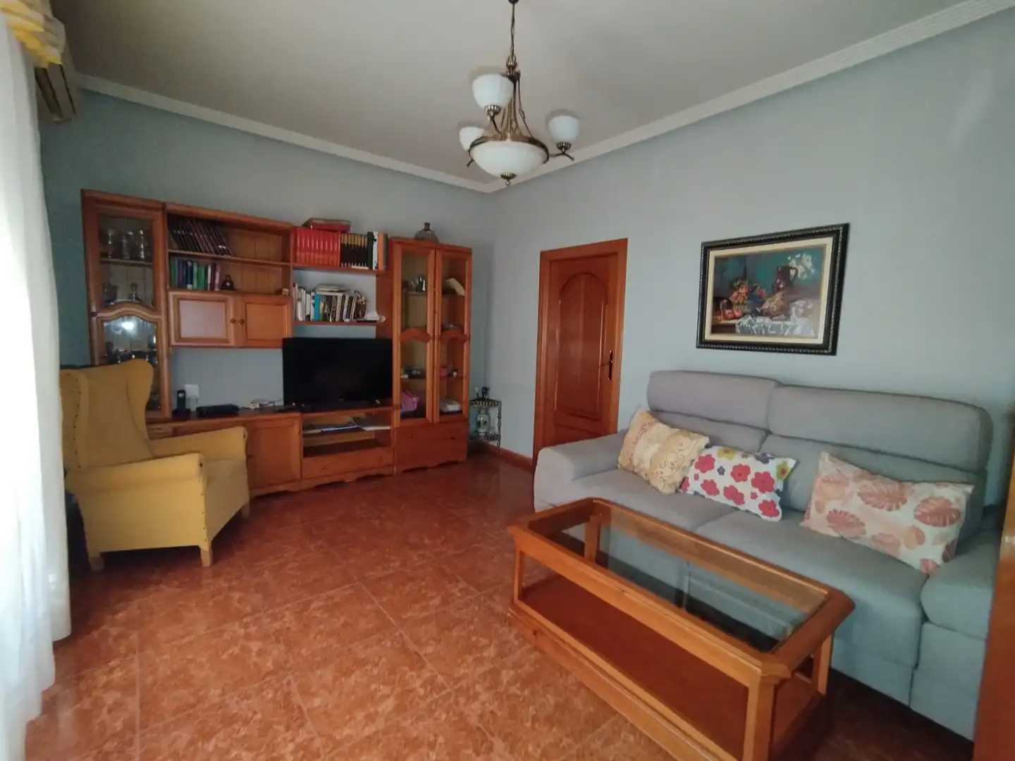 Living room of Detached homes for sale in Tomelloso  with Air Conditioner, Heating and Private garden