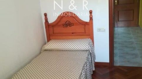 Foto 5 de Piso de alquiler en Anxeriz, O Milladoiro, Ames