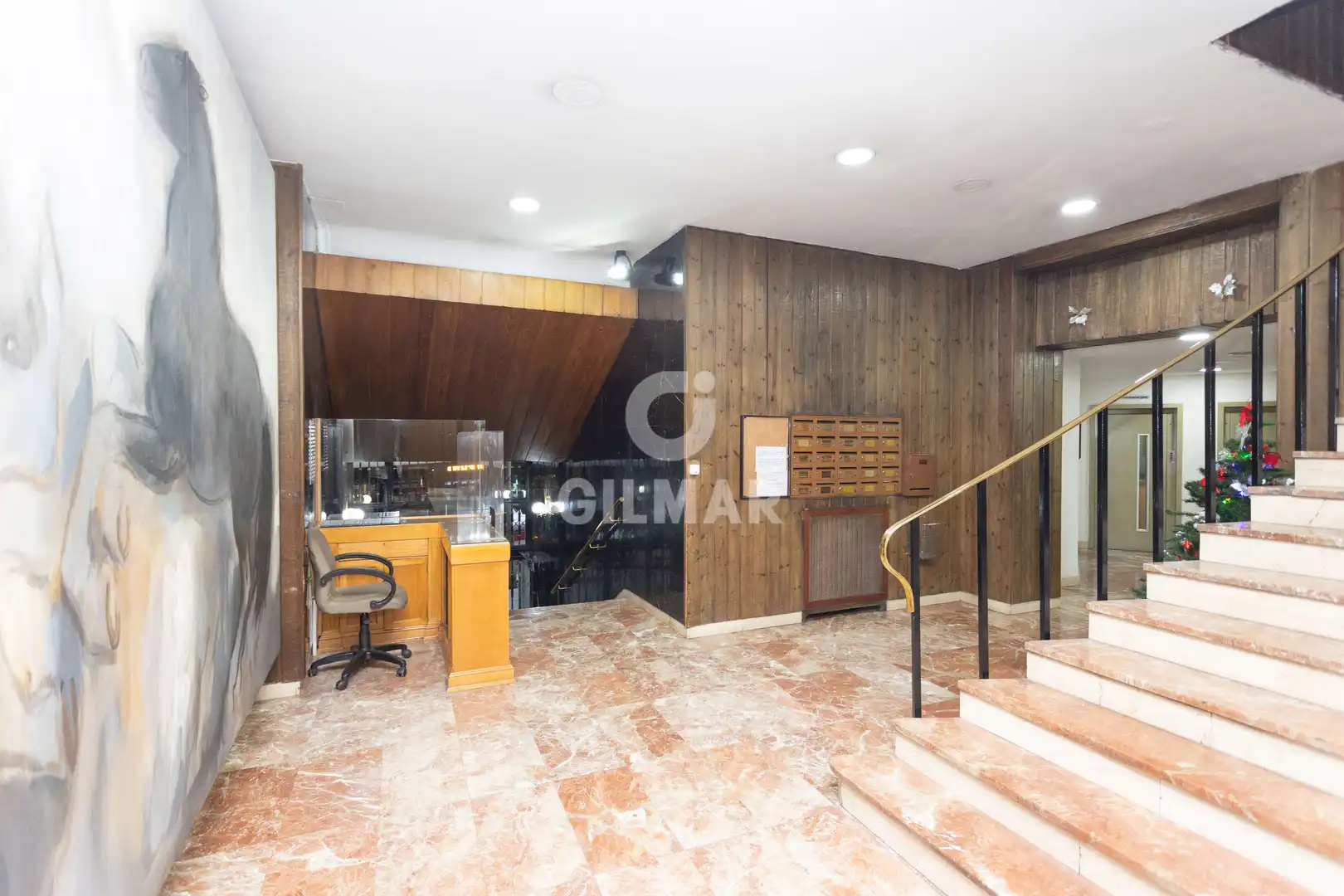 Piso en venta en Madrid con Calefacción y Balcón
