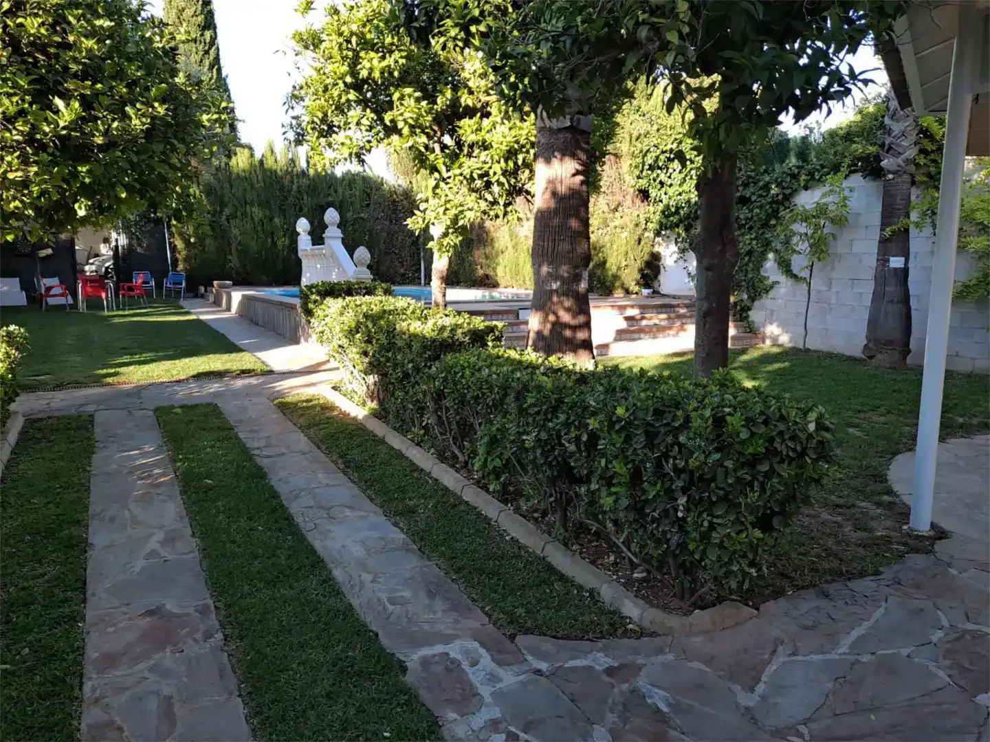 Jardín de Piso en venta en Dos Hermanas con Aire acondicionado, Jardín privado y Trastero