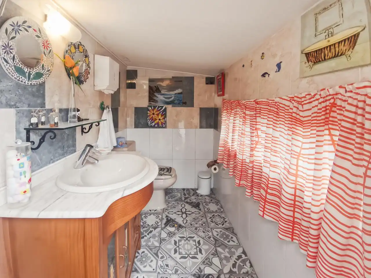 Baño de Casa o chalet en venta en Barajas de Melo con Aire acondicionado, Calefacción y Jardín privado