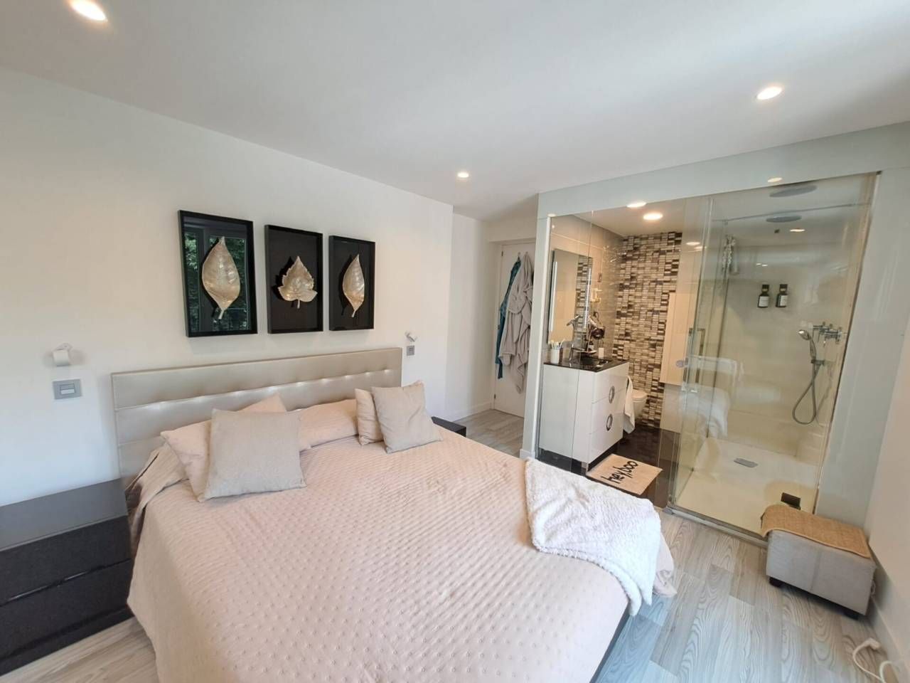 Bedroom of Flat for sale in Burgos Capital  with Heating, Parquet flooring and Storage room