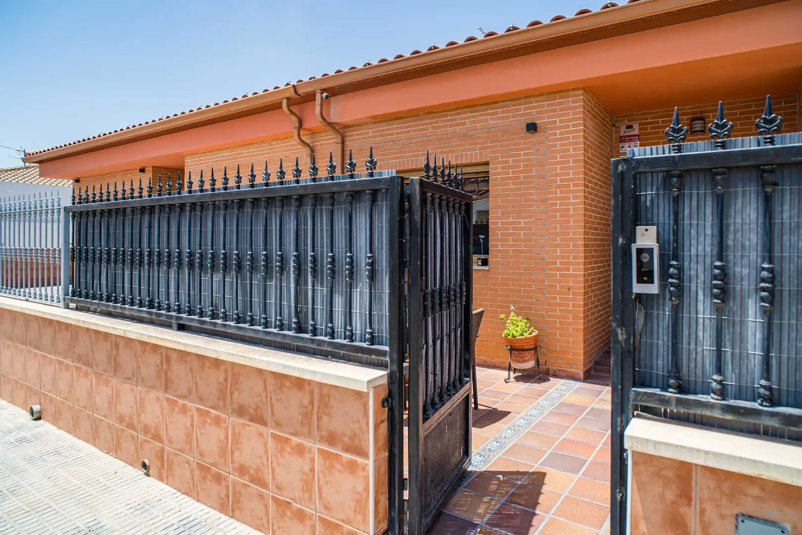Haus zum Verkauf in El Pinós / Pinoso, imagen 3