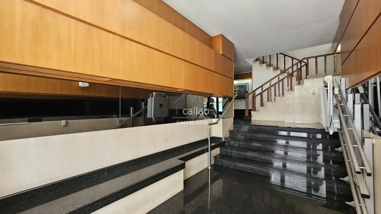Piso en venta en Ferrol con Calefacción y Trastero