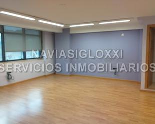 Office to rent in Vigo   with Air Conditioner