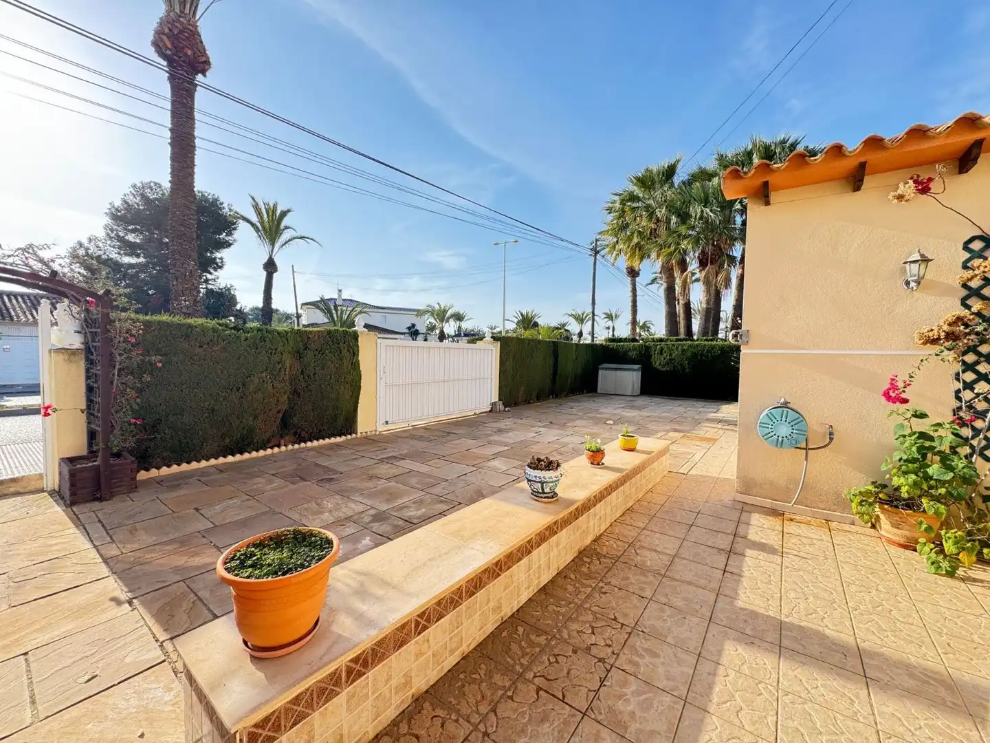 Terrassa de Casa o xalet en venda en Orihuela amb Aire condicionat i Jardí privat