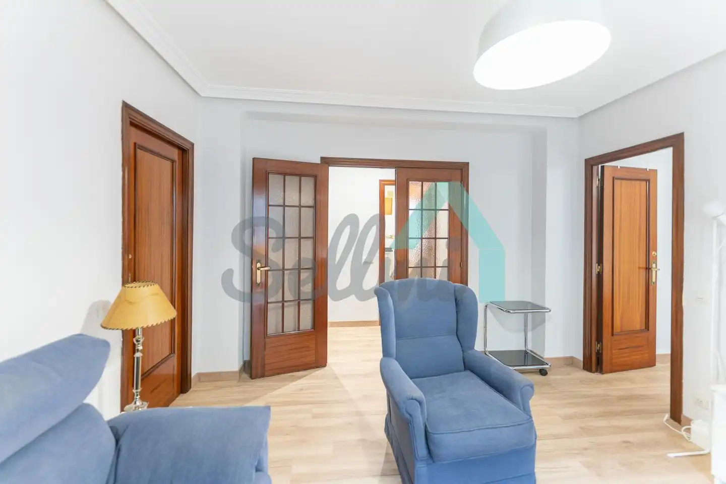 Sala de estar de Piso de alquiler en Oviedo  con Calefacción, Terraza y Amueblado