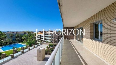 Foto 3 de Apartamento en venta en Calle Camí de Les Pasquales, Plaça Europa - Port Aventura, Salou