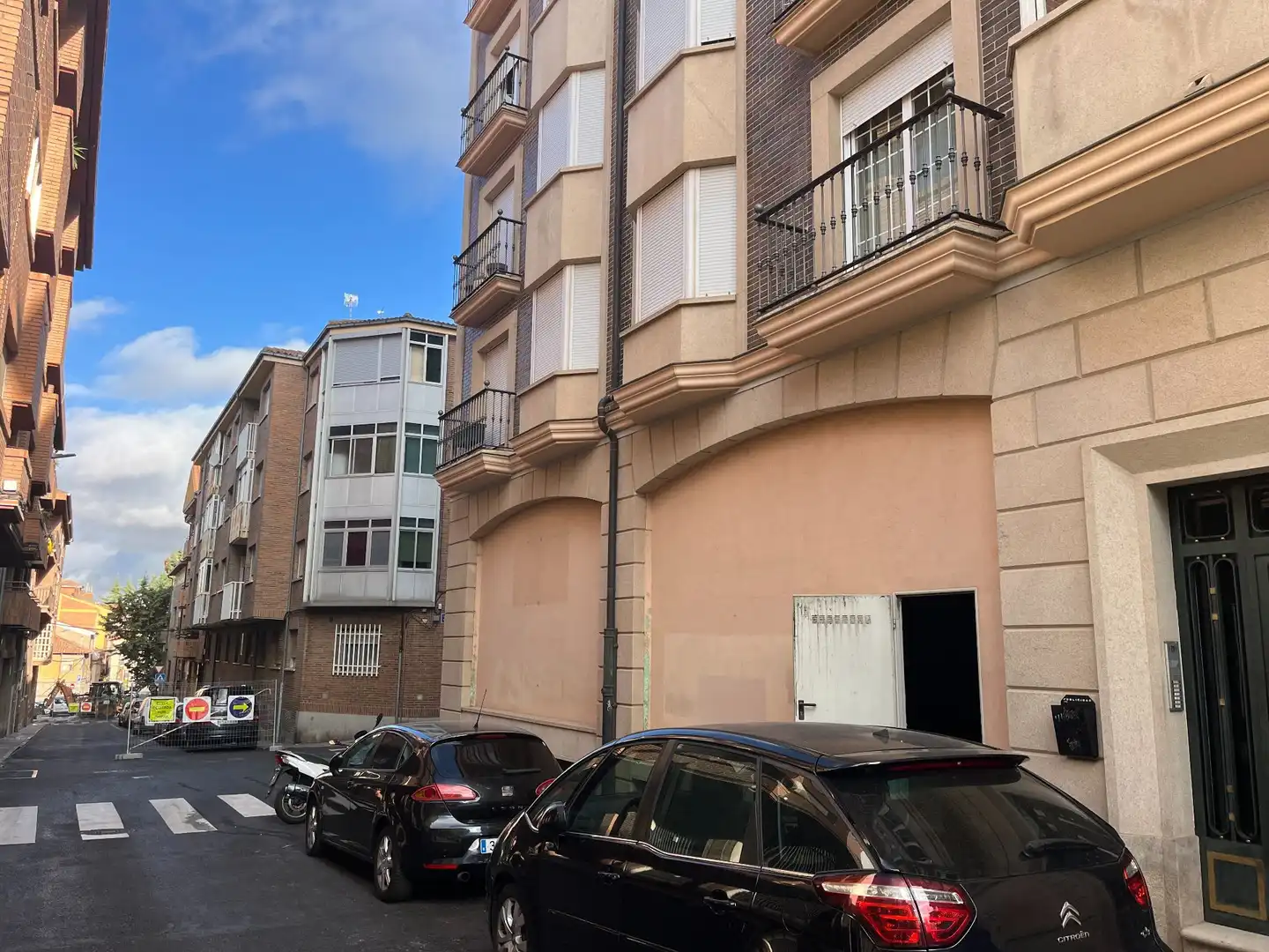 Außenansicht von Geschaftsraum zum Verkauf in Ávila