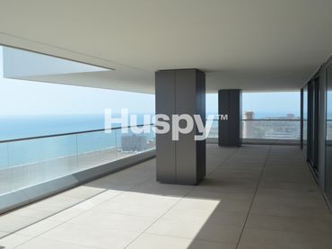 Appartamento con balcone in affitto a Calle Pacífico 100