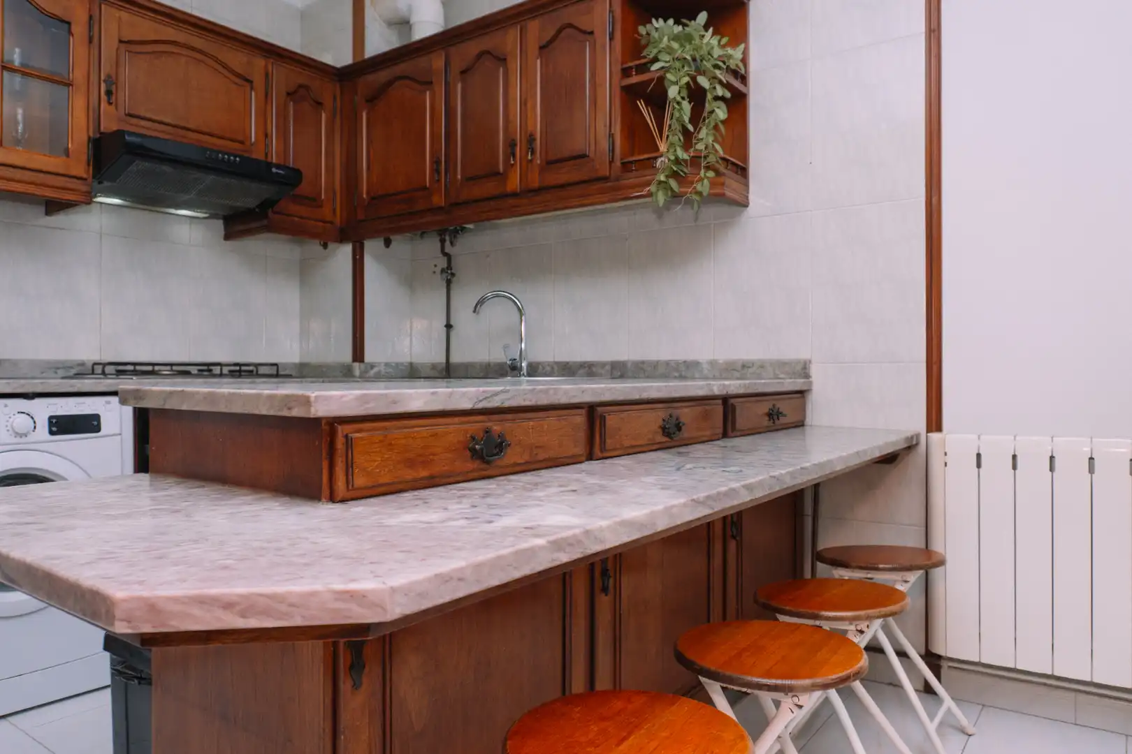 Kitchen of Flat for rent in Vigo   with Heating, Parquet flooring and Terrace