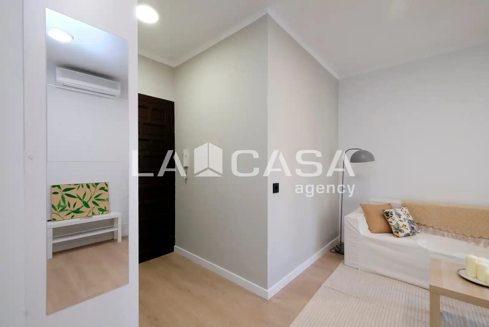 Flat for sale in Barcelona  with Balcony