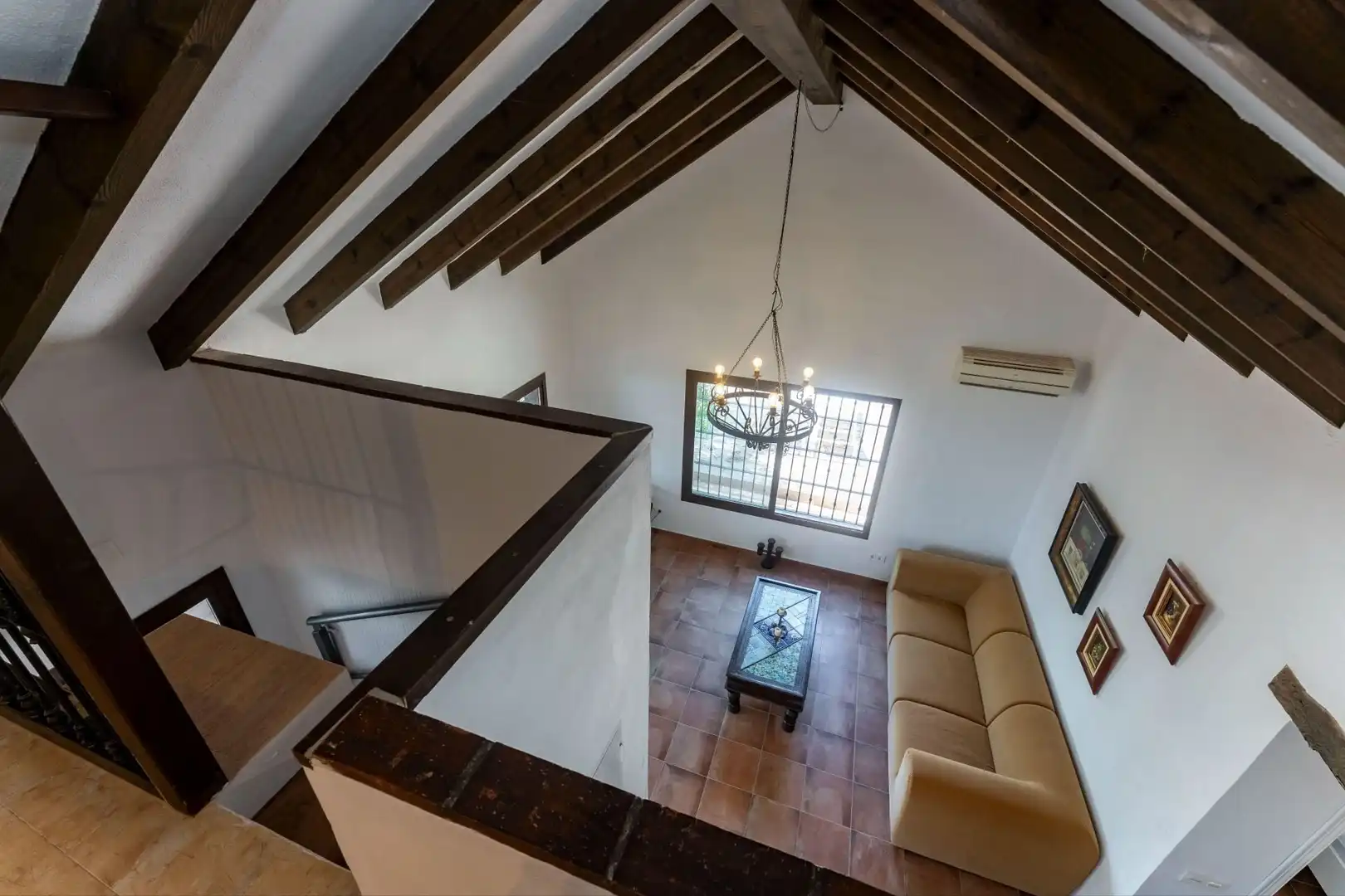 Sala de estar de Finca rústica en venta en Monda con Aire acondicionado y Piscina