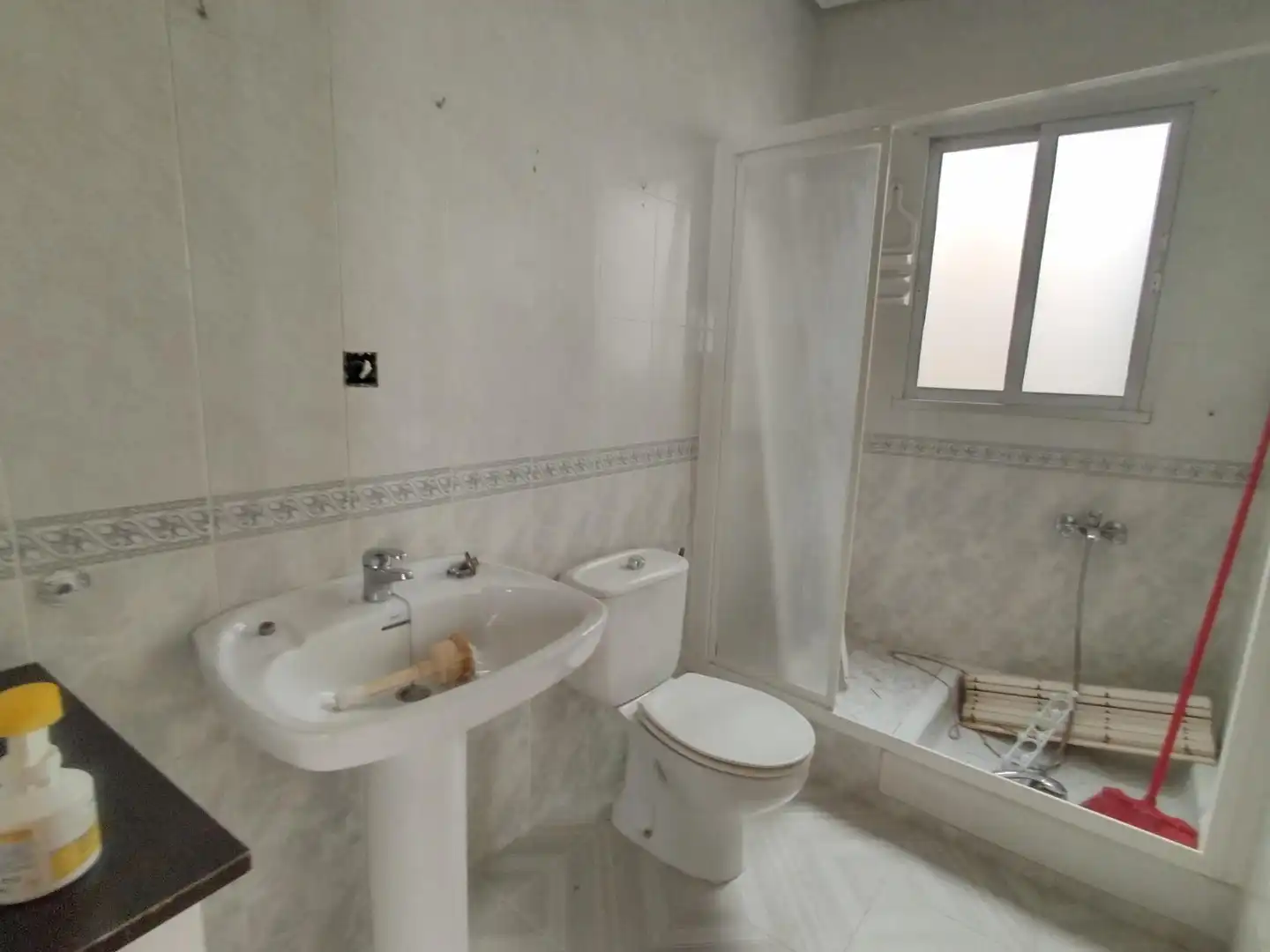 Baño de Casa o chalet en venta en Barrax con Calefacción y Terraza