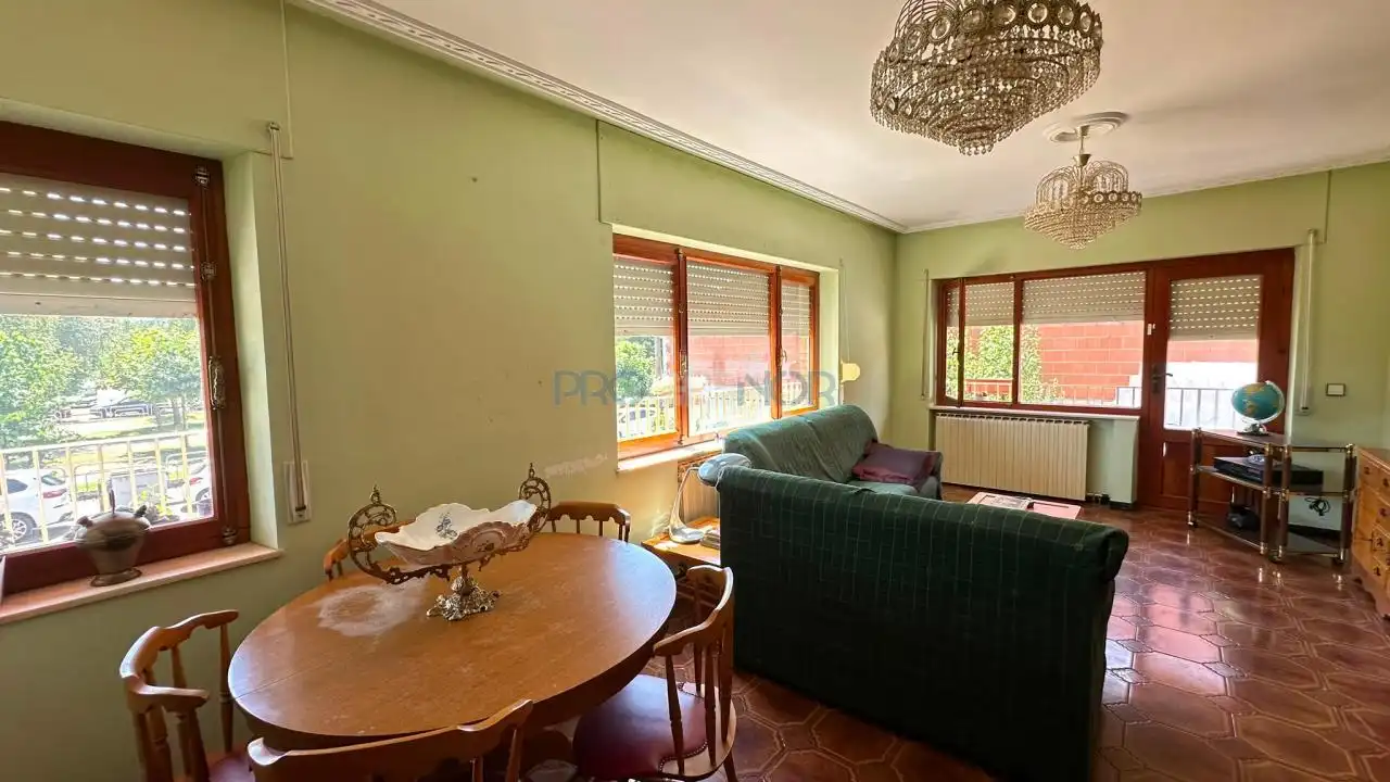 Sala de estar de Casa o chalet en venta en Carrizo con Calefacción, Jardín privado y Terraza