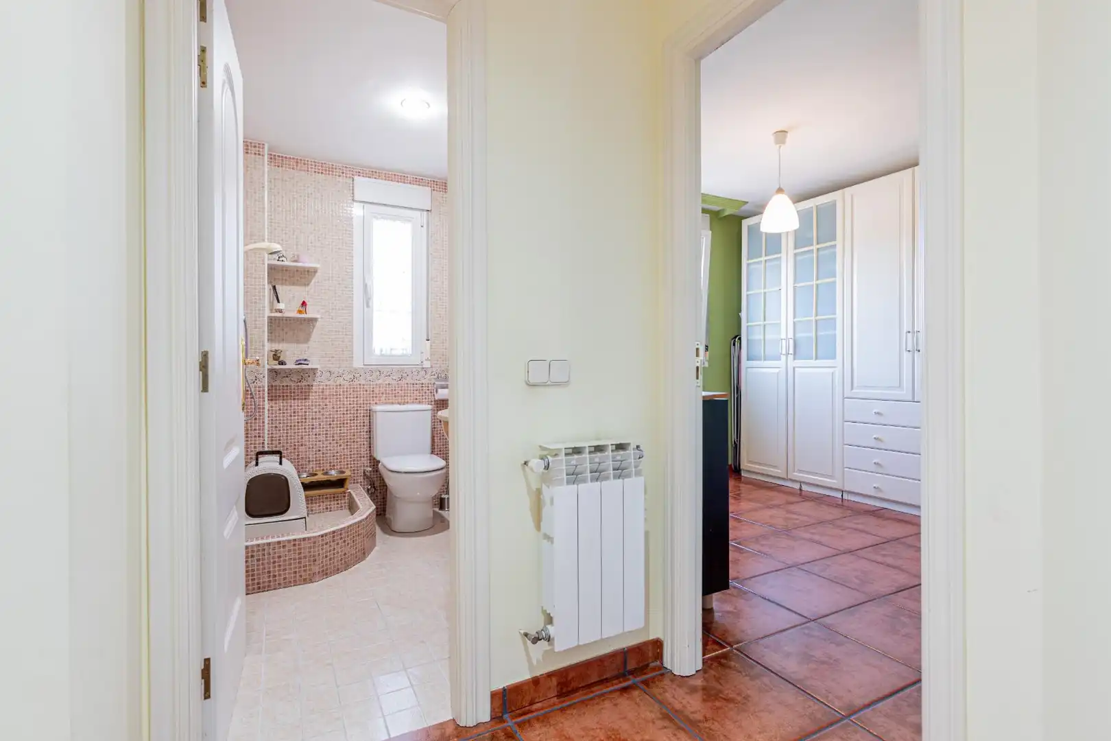 Baño de Casa o chalet en venta en Madrid con Aire acondicionado, Calefacción y Jardín privado