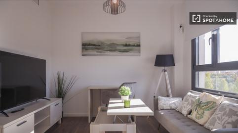 Photo 3 of Flat to rent in Legazpi, Madrid