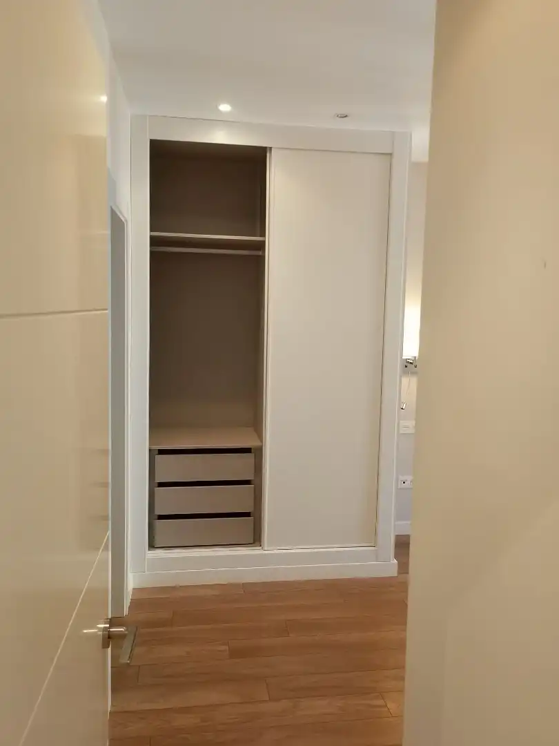 Bedroom of Flat for rent in Oviedo   with Heating, Parquet flooring and Oven