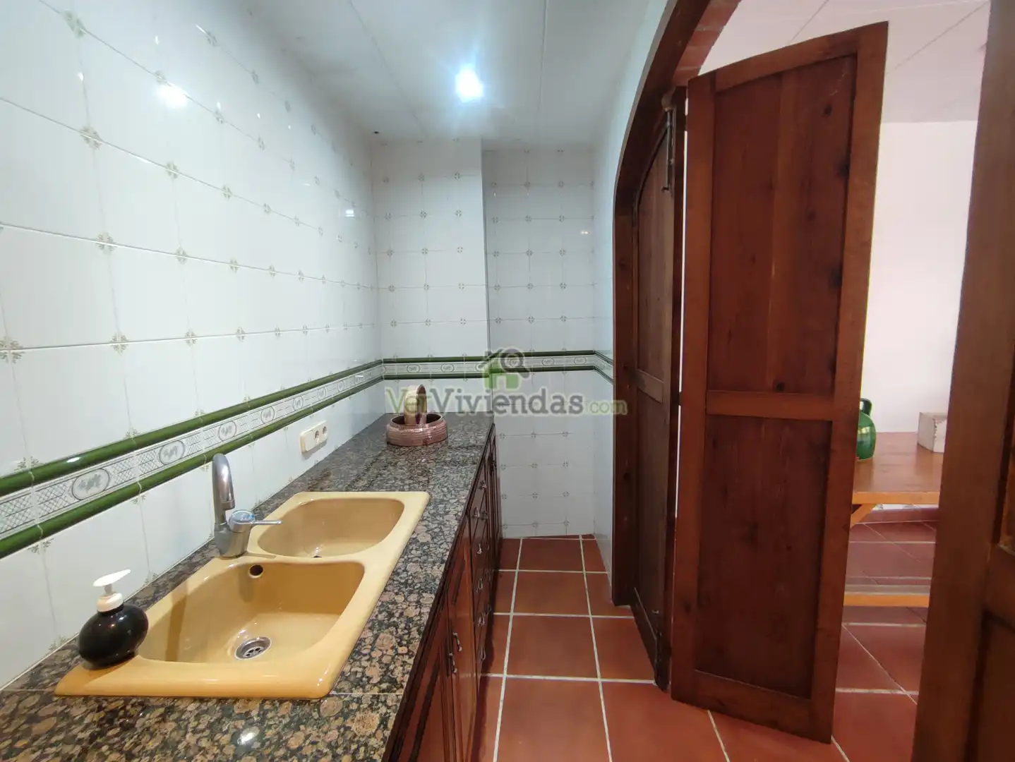 Cuina de Casa o xalet en venda en La Palma de Cervelló amb Calefacció, Jardí privat i Terrassa