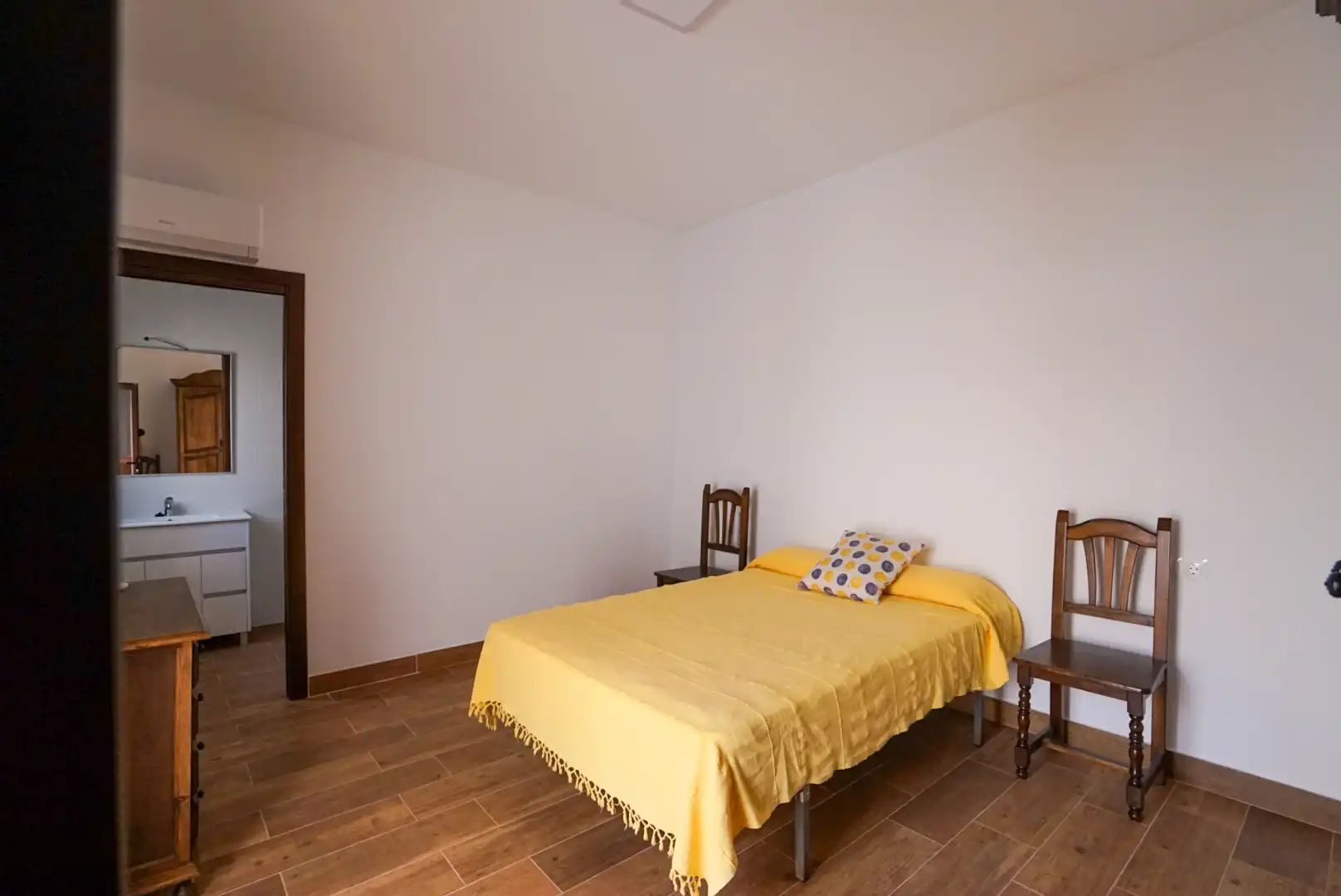 Habitación de Casa adosada en venta en Ardales con Aire acondicionado, Jardín privado y Trastero