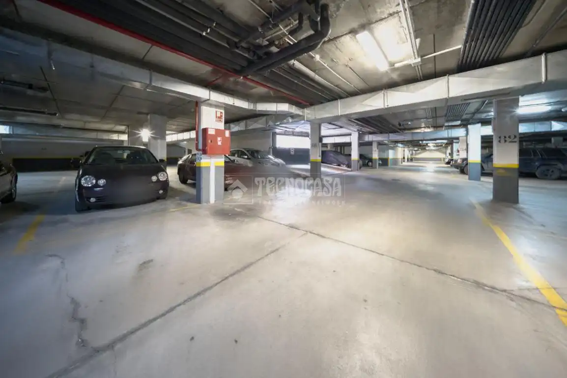 Parking of Garage for rent in Valladolid