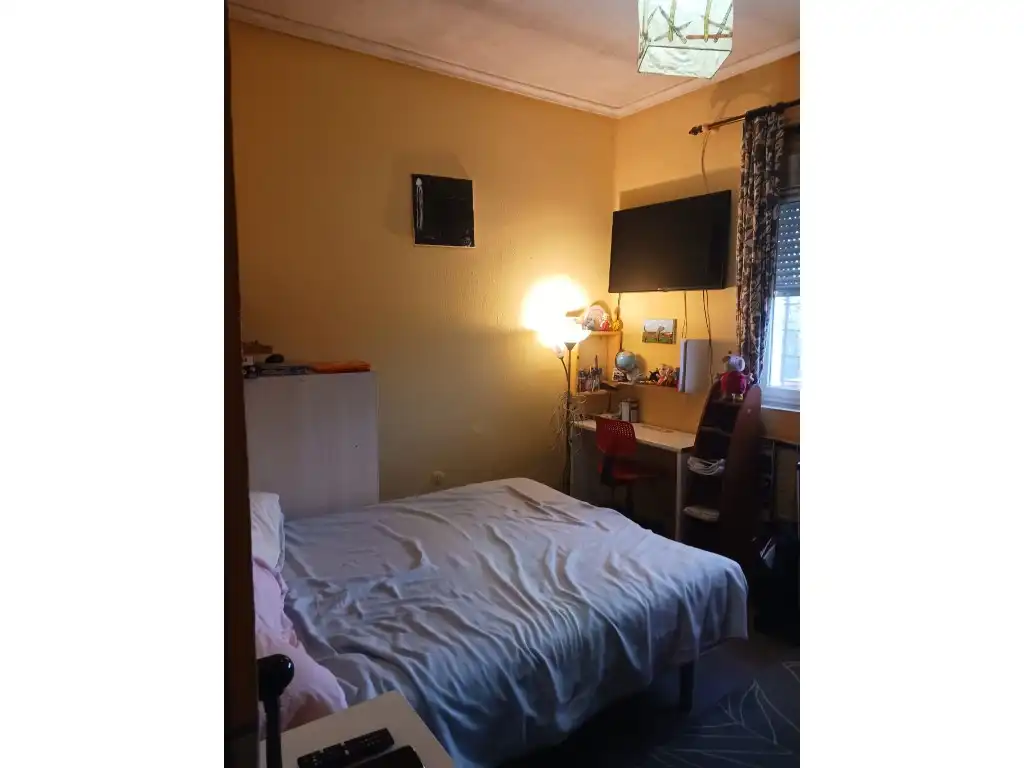 Bedroom of Houses for sale in Villaquilambre
