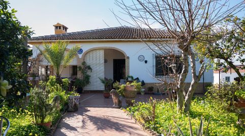 Foto 3 de Casa o chalet en venta en Manuel Causse Sales, Gines, Sevilla