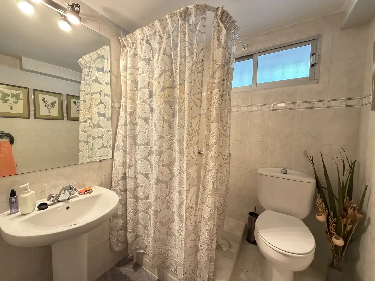 Baño de Casa o chalet en venta en Pelayos de la Presa con Jardín privado, Piscina y Amueblado