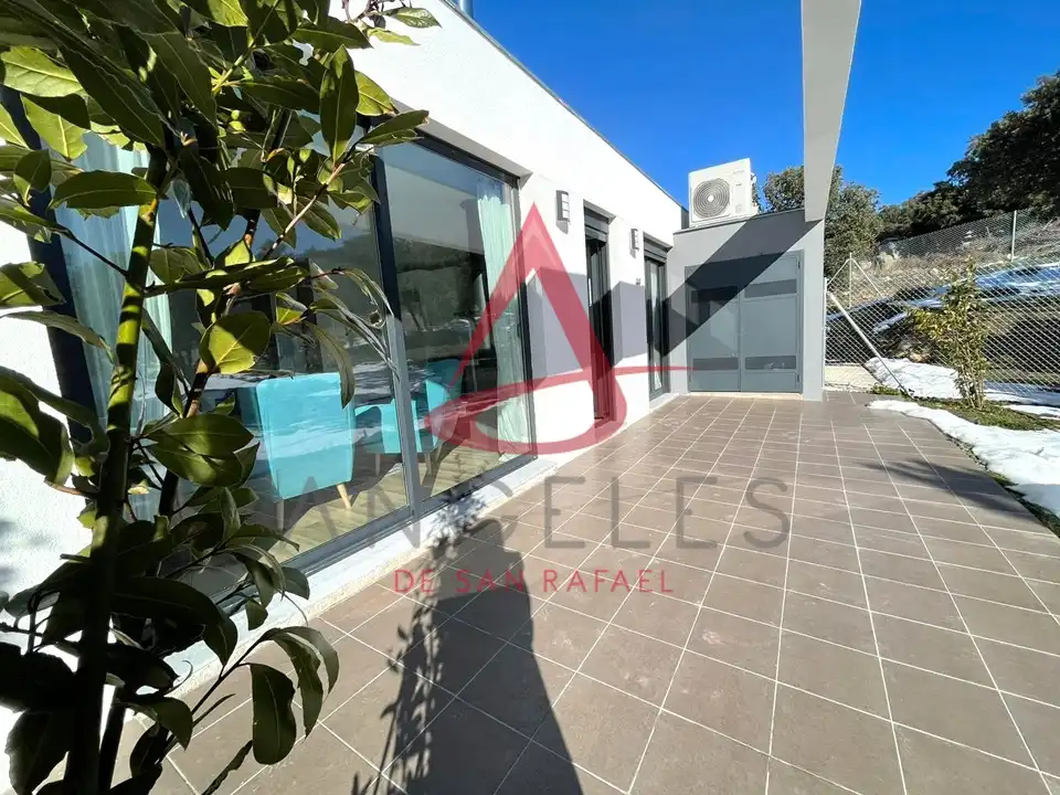 Casa adosada en venta en Vegas de Matute