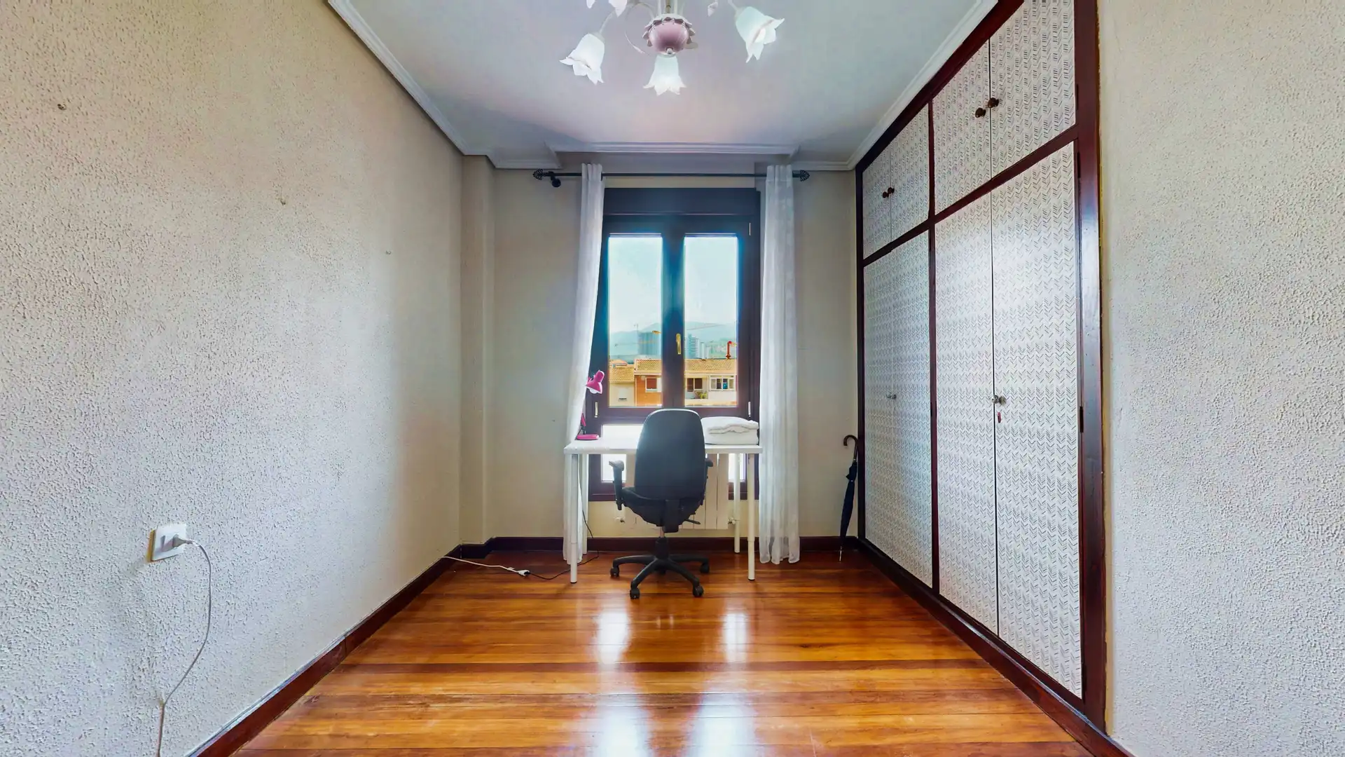 Habitación de Piso en venta en Bilbao  con Balcón