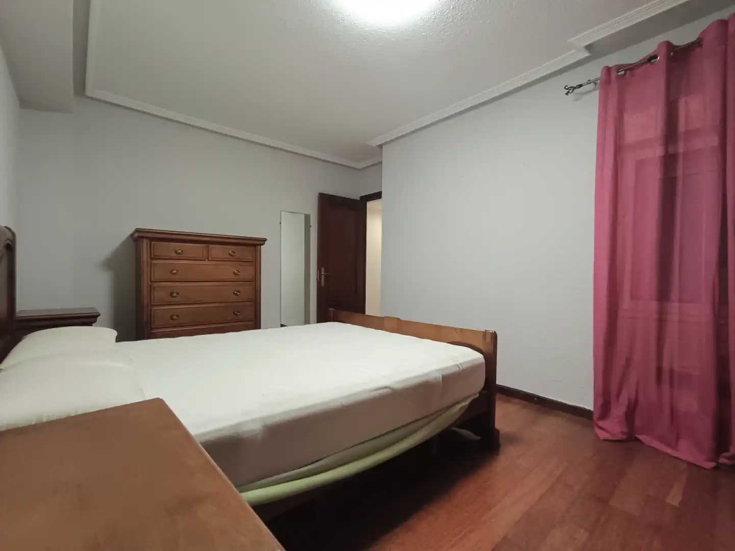 Flat for rent in Gijón - Avda. Constitución, Barrio del Centro