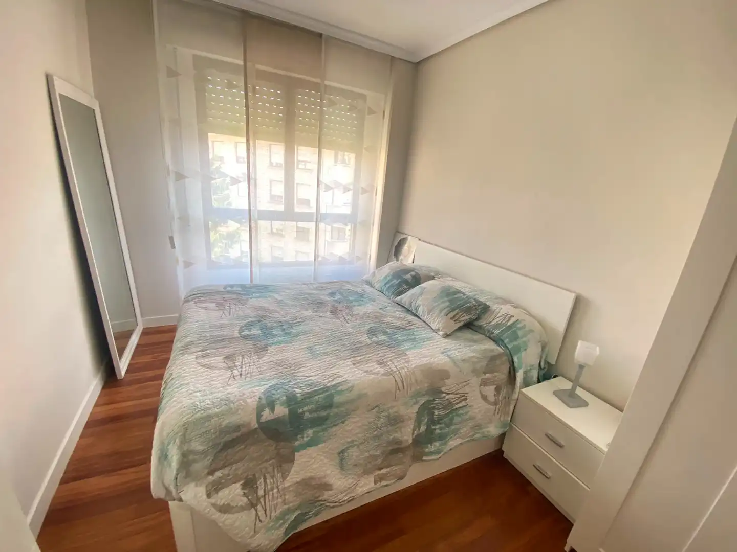 Bedroom of Flat for sale in Castro-Urdiales  with Heating, Private garden and Parquet flooring