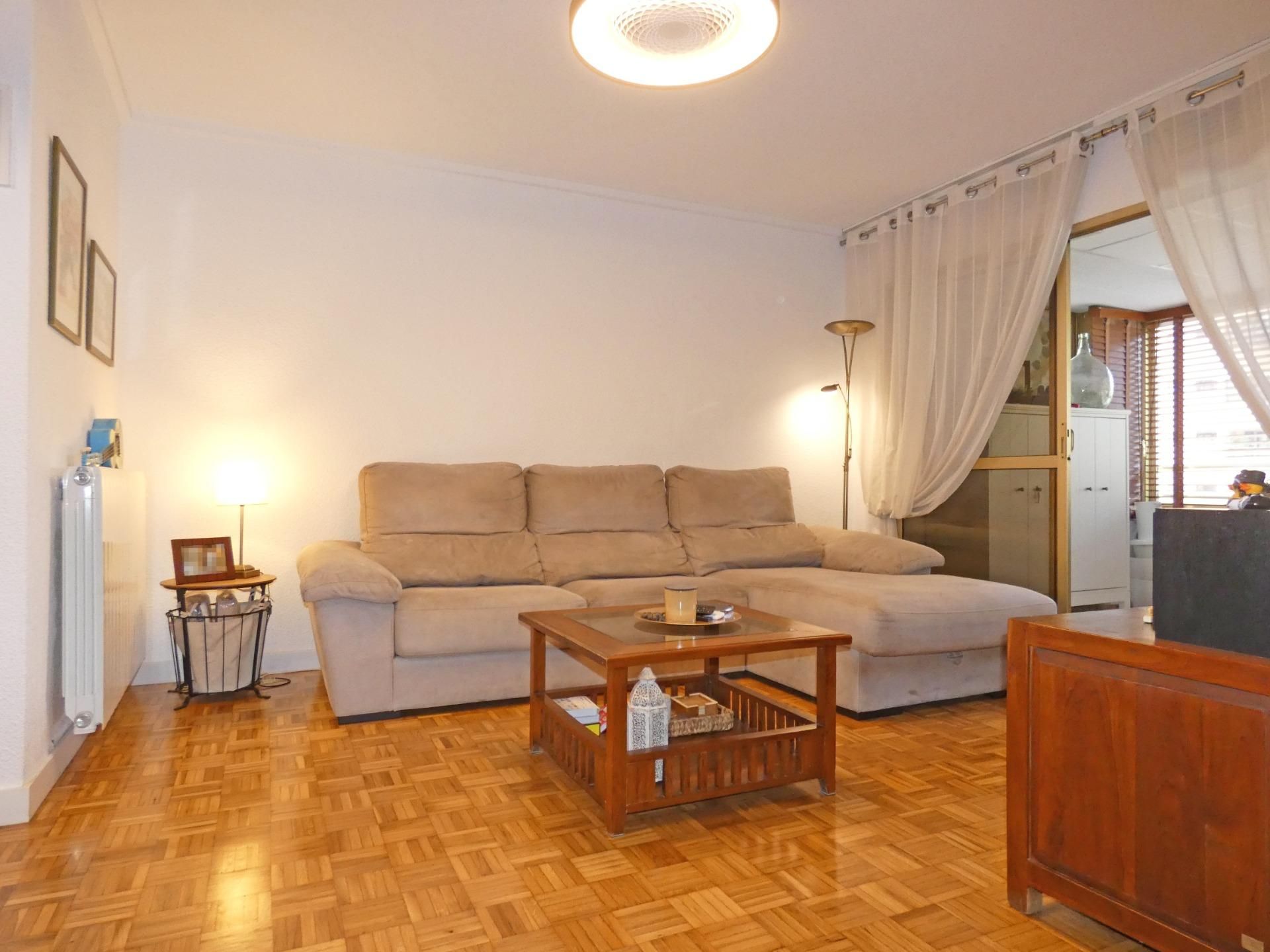 Sala d'estar de Pis en venda en Alicante / Alacant amb Aire condicionat, Calefacció i Traster