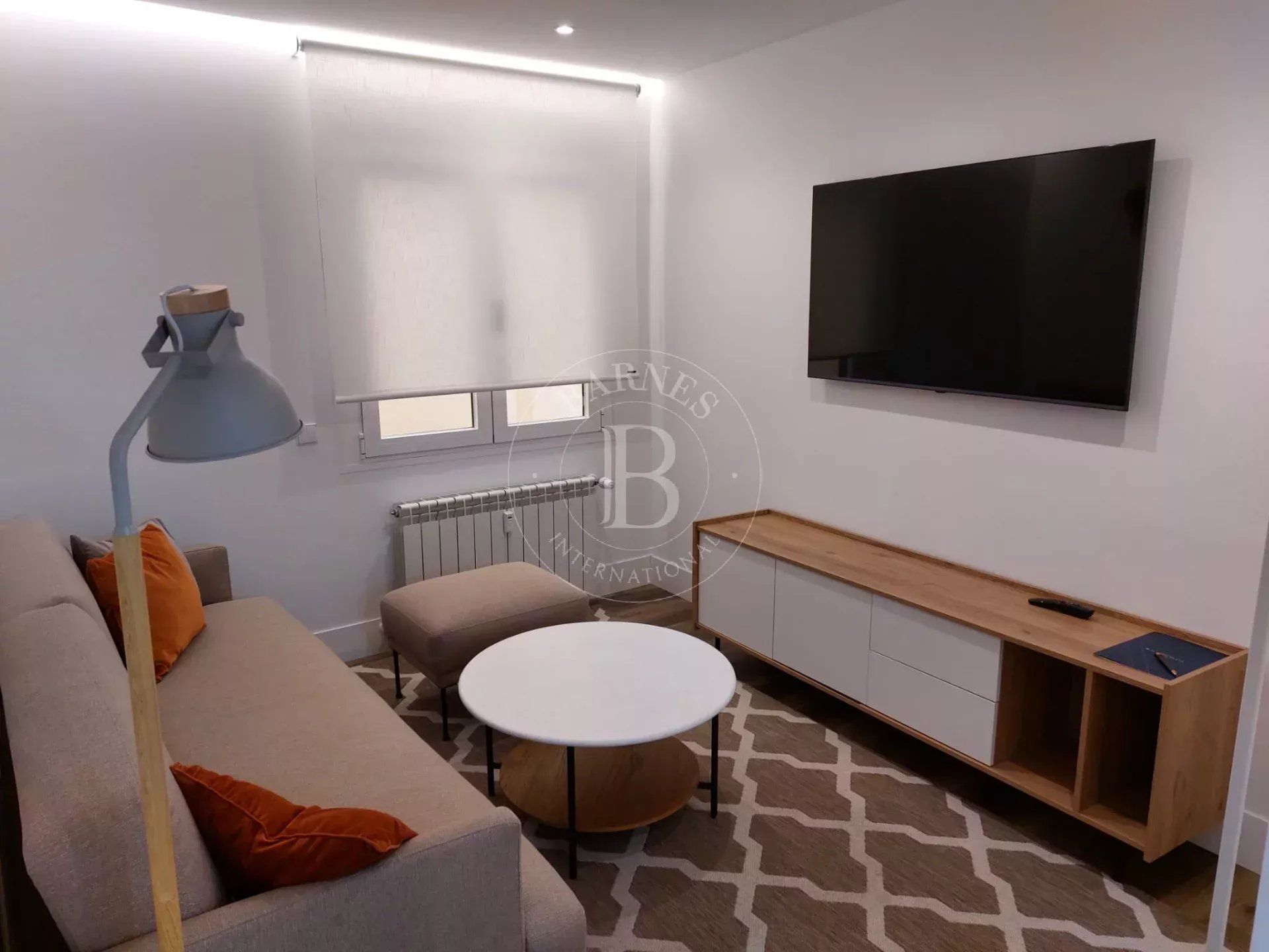 null hab, 54m² en Palacio, Centro,  Madrid Capital - Image 2